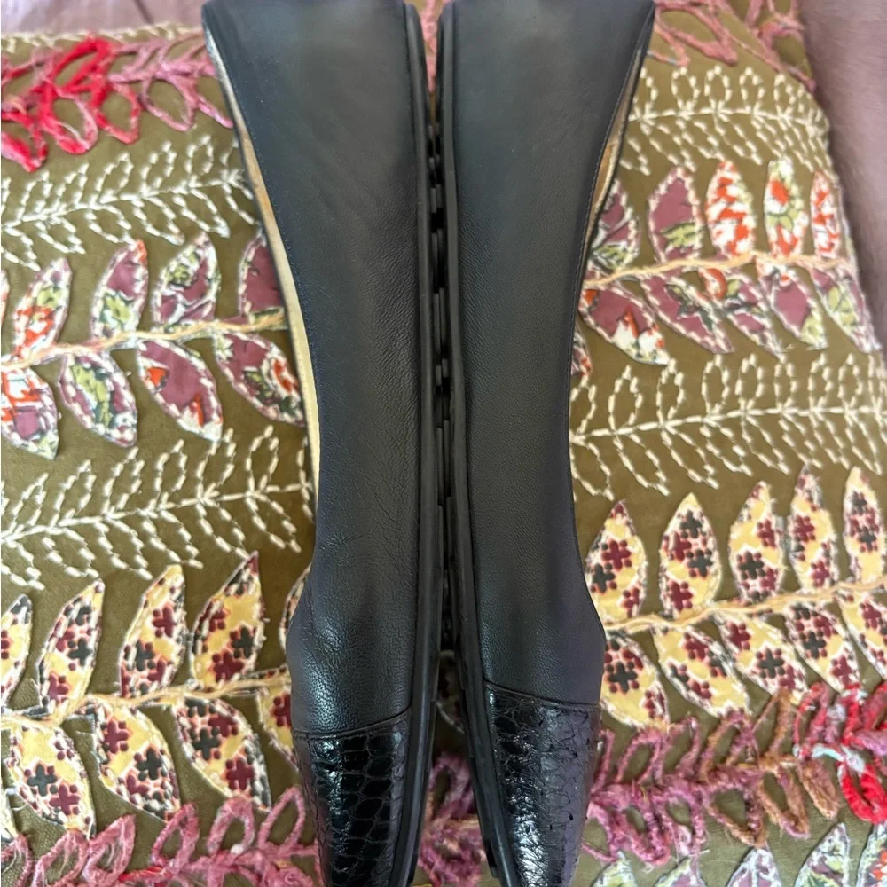 Jimmy Choo Python Capped Flats 40 - Picture 8 of 8